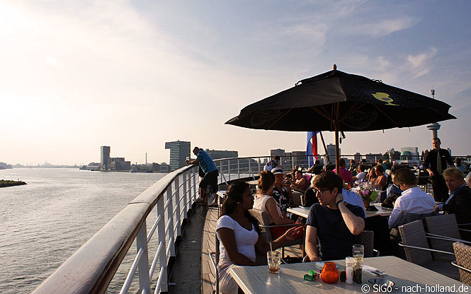 Bar auf dem Sonnendeck der SS Rotterdam